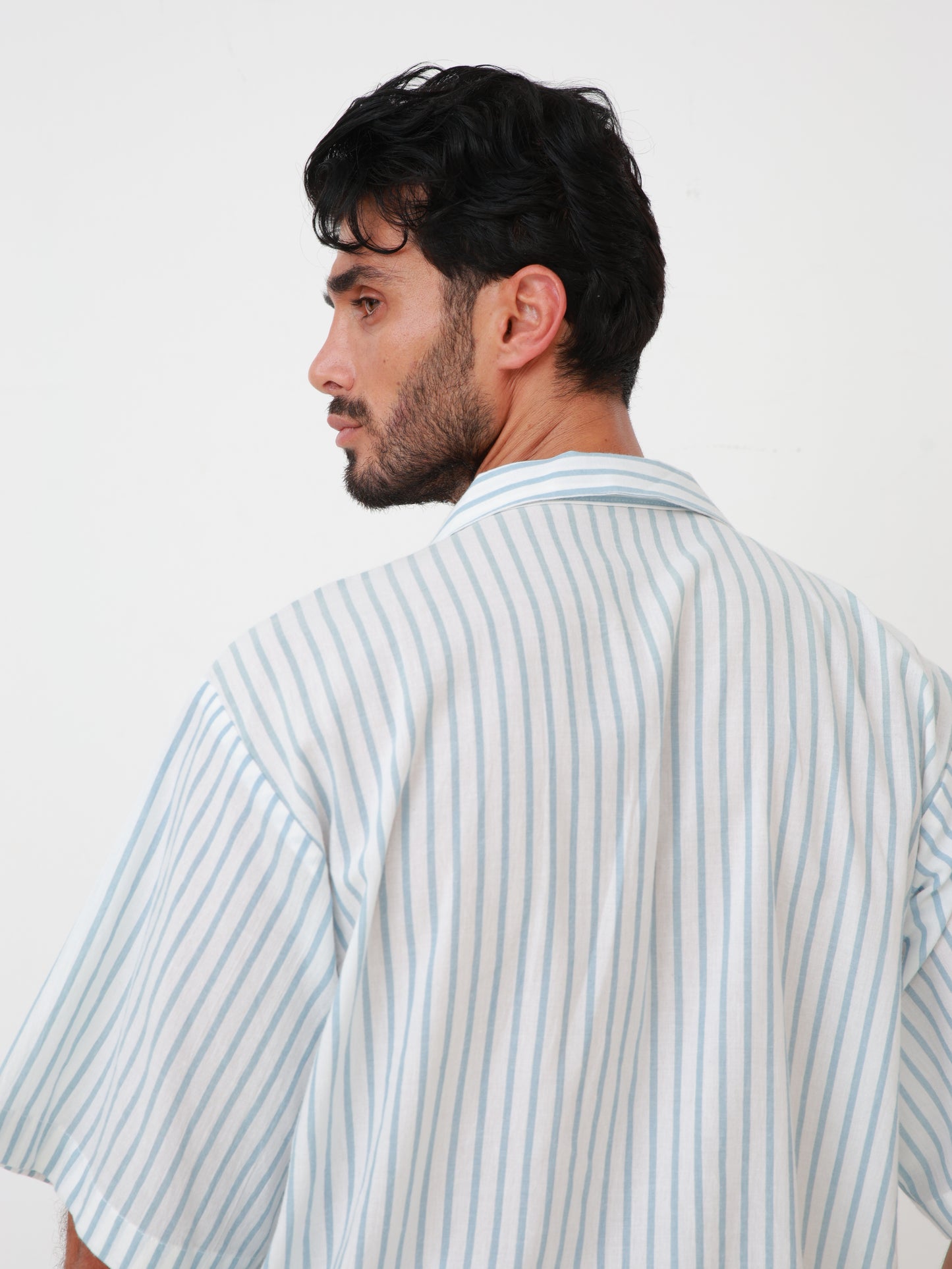 هَدَب قصير